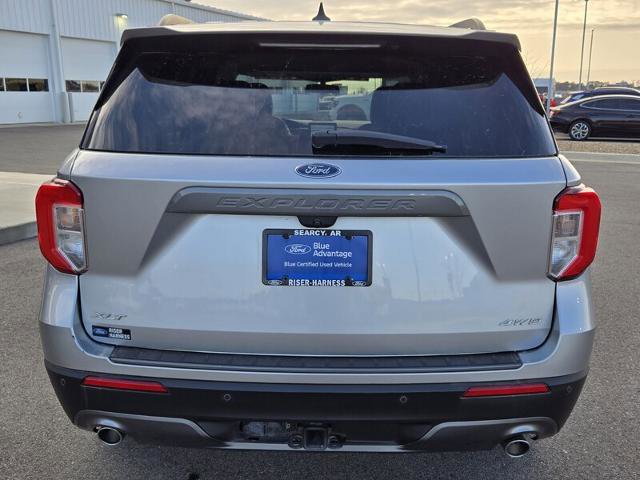 Certified 2022 Ford Explorer XLT w/ Equipment Group 202A image 6