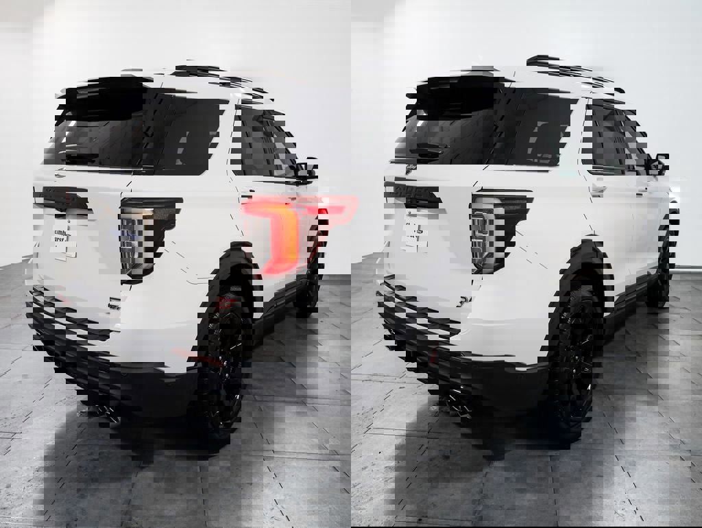 Certified 2022 Ford Explorer ST w/ Equipment Group 401A image 4