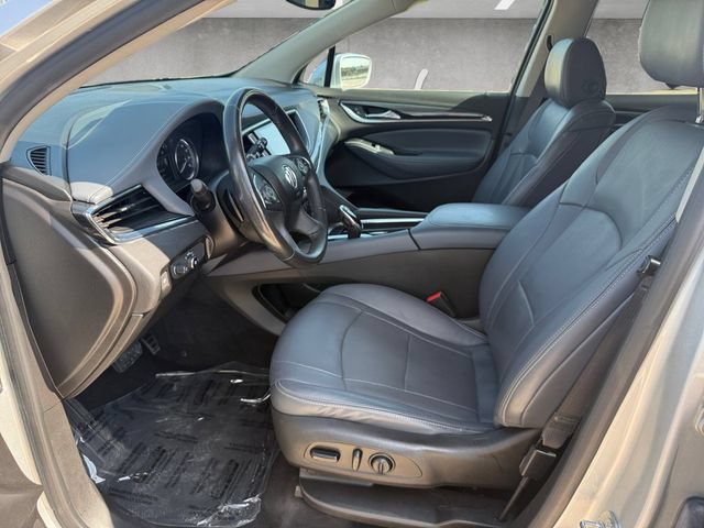 Used 2018 Buick Enclave Essence FWD image 20