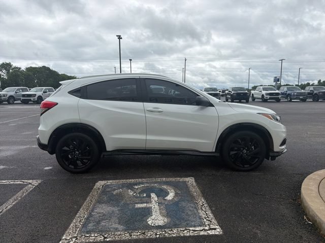 Used 2022 Honda HR-V Sport image 4
