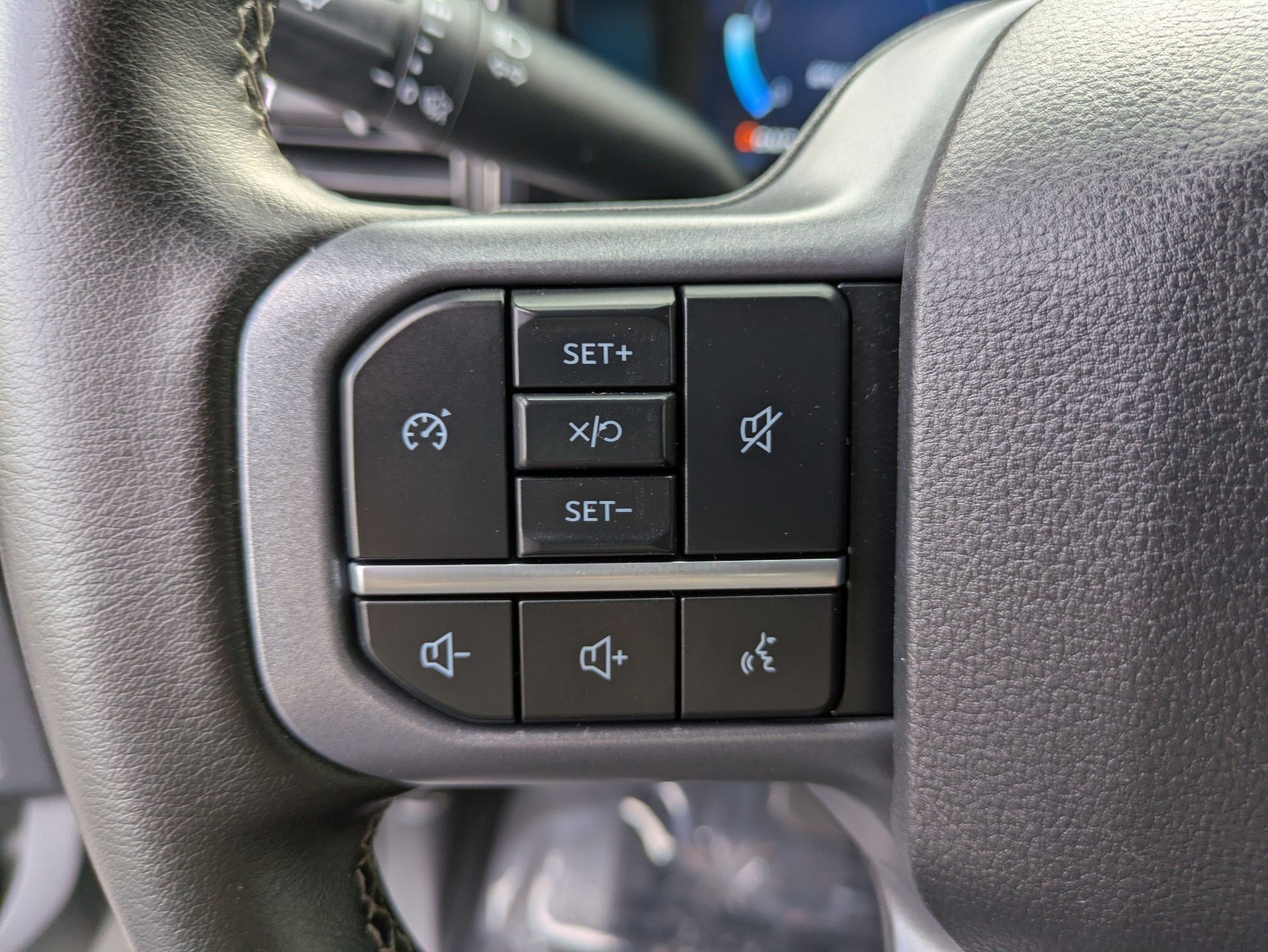 Certified 2025 Ford F250 Lariat AWD/4WD image 20