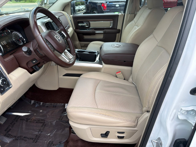 Used 2018 RAM 1500 Laramie w/ Convenience Group AWD/4WD image 11