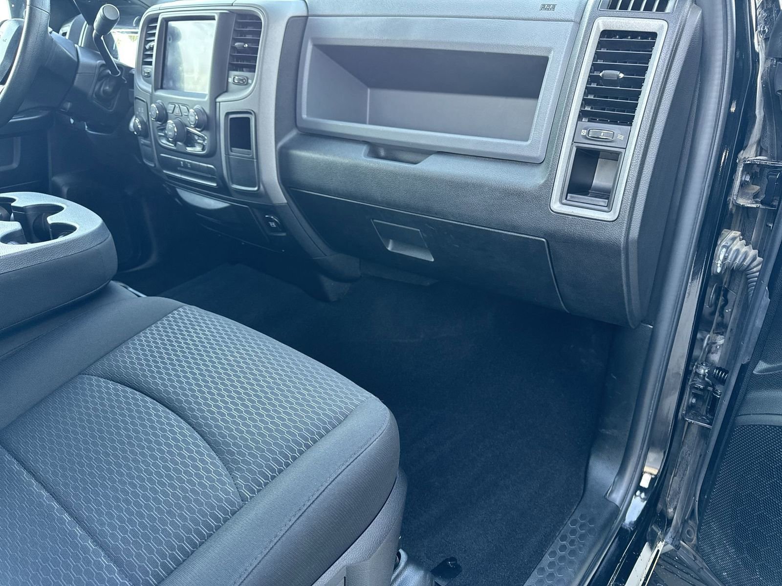 Used 2019 RAM 1500 Express w/ Wheel & Sound Group AWD/4WD image 8