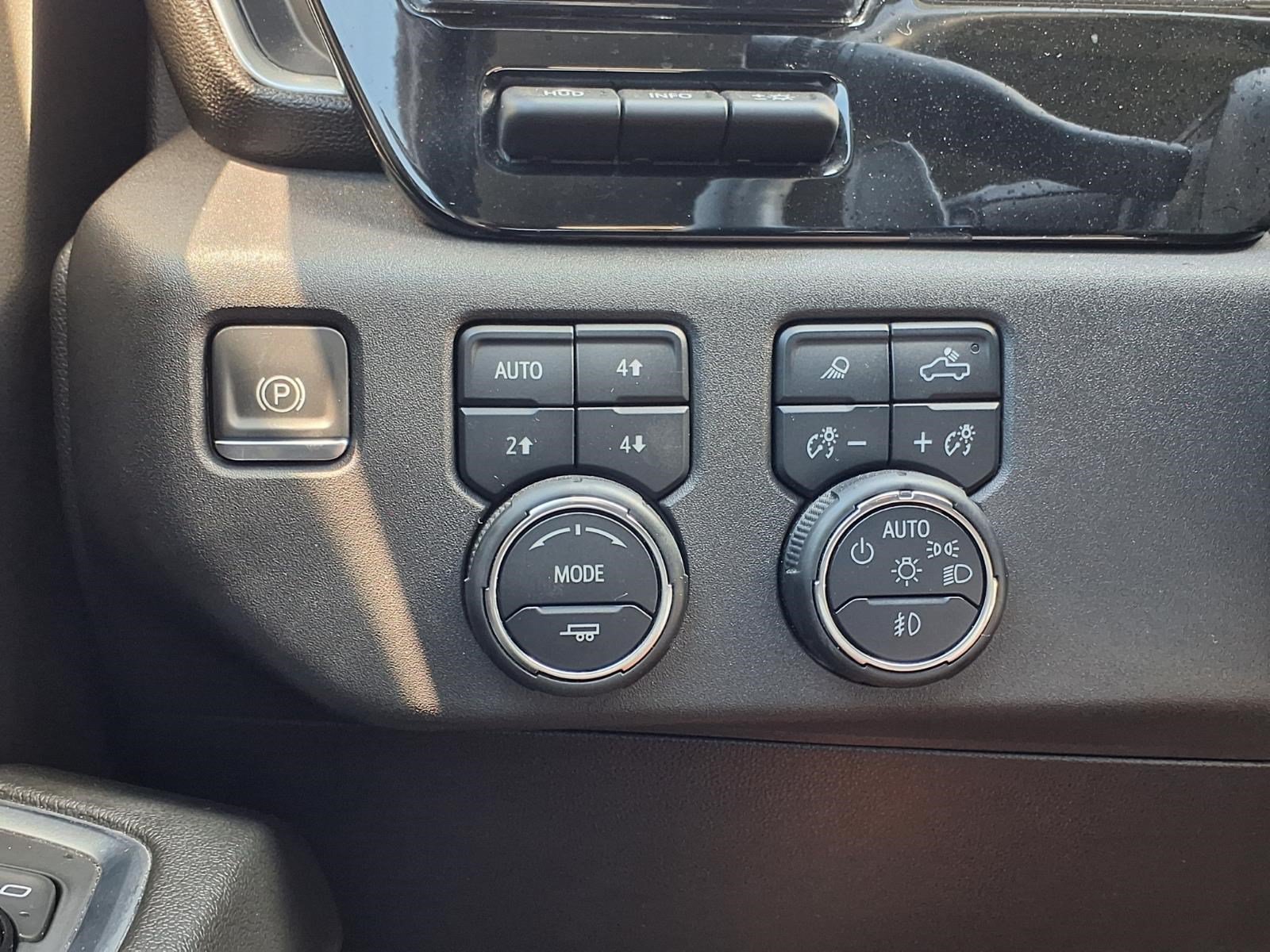 Used 2023 Chevrolet Silverado 1500 LTZ w/ Technology Package AWD/4WD image 21
