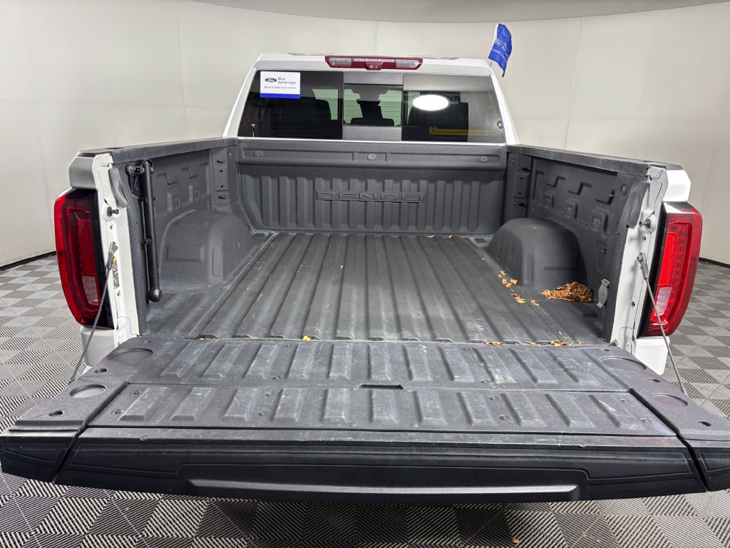 Used 2023 GMC Sierra 1500 Denali AWD/4WD image 32