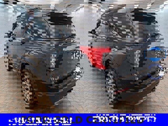 Certified 2023 Ford Explorer XLT w/ Equipment Group 202A image 3