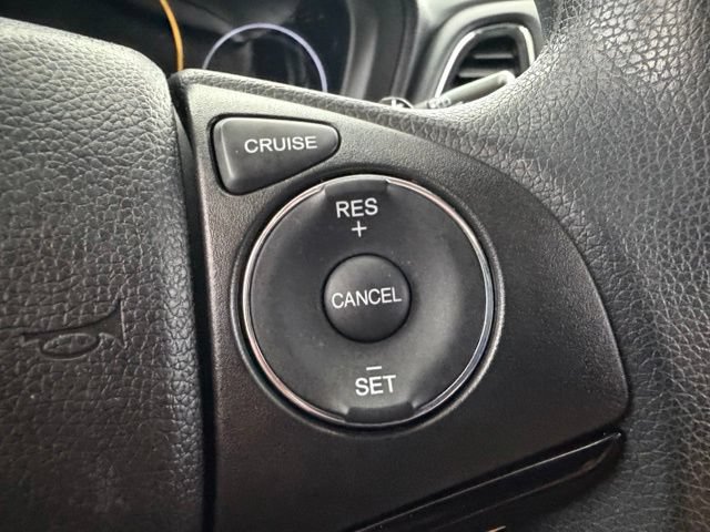 Used 2017 Honda HR-V EX image 25