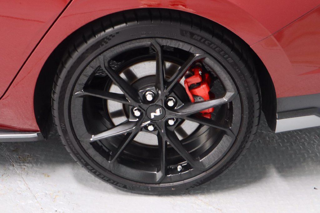 Used 2025 Hyundai Elantra N FWD image 20