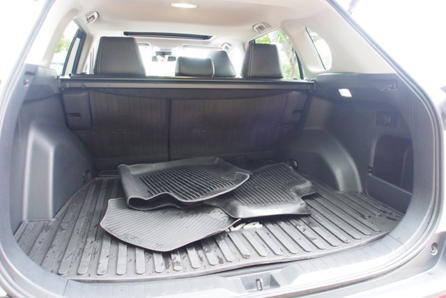 Used 2024 Toyota RAV4 XLE w/ Convenience Package FWD image 14