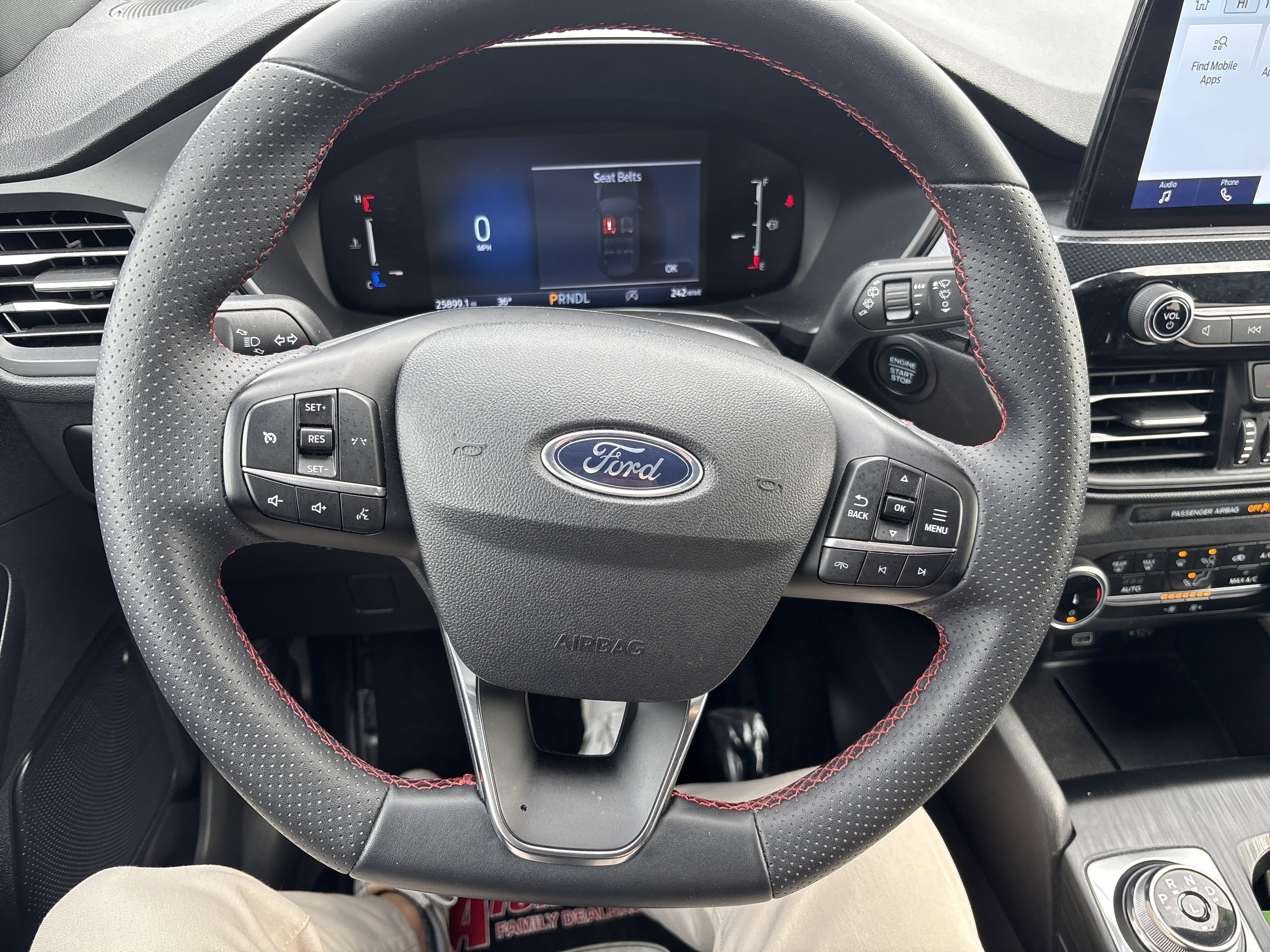 Certified 2025 Ford Escape ST-Line AWD/4WD image 19
