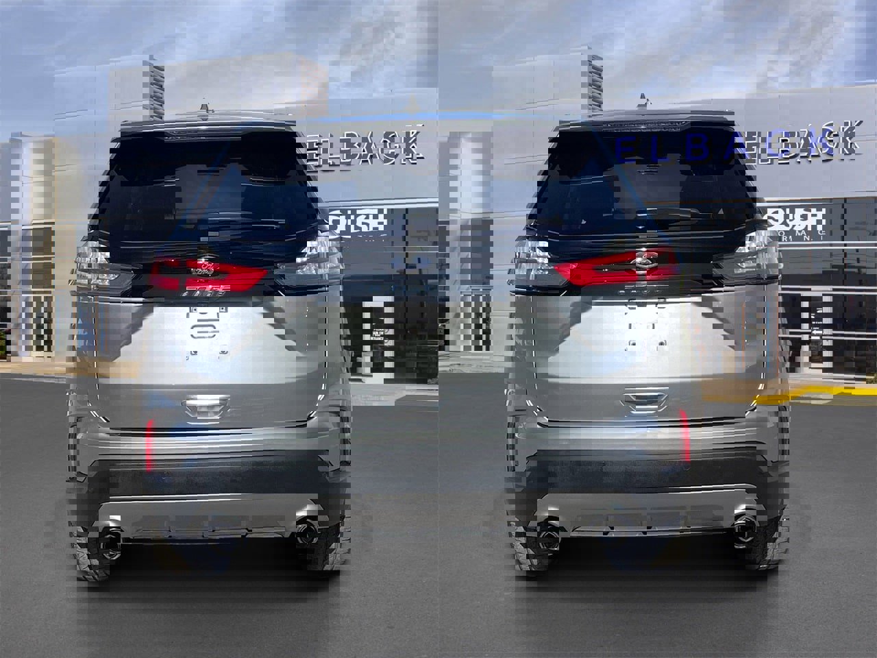 Certified 2024 Ford Edge Titanium image 5