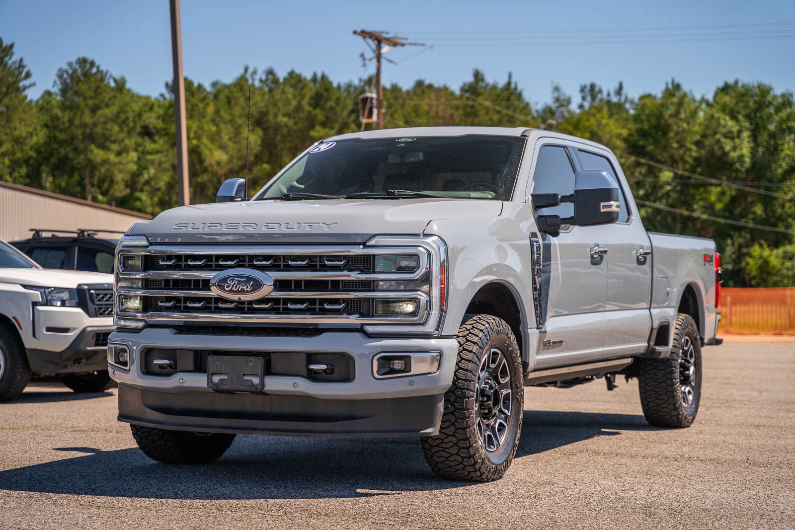 Certified 2024 Ford F250 Platinum w/ FX4 Off-Road Package AWD/4WD image 3
