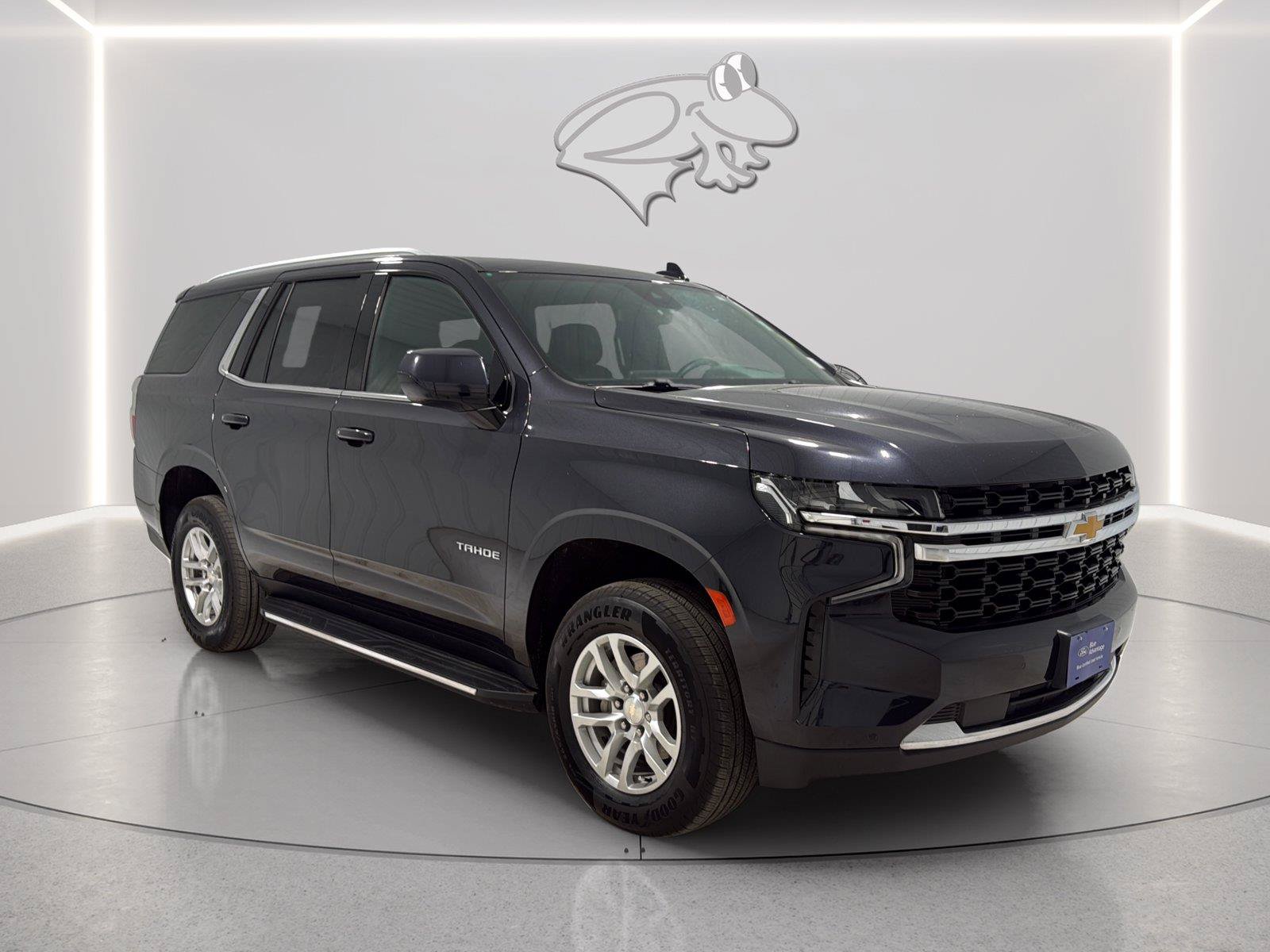 Used 2023 Chevrolet Tahoe LS AWD/4WD image 7