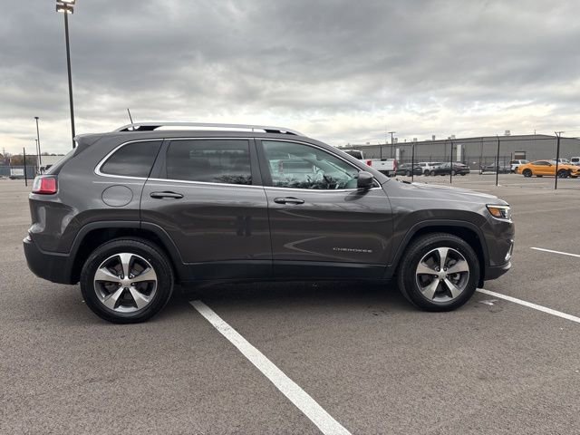Used 2021 Jeep Cherokee Limited image 5