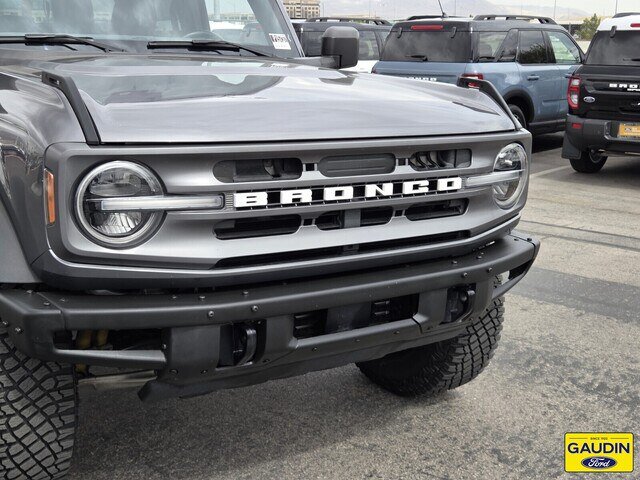 Certified 2023 Ford Bronco Big Bend w/ Sasquatch Package AWD/4WD image 2