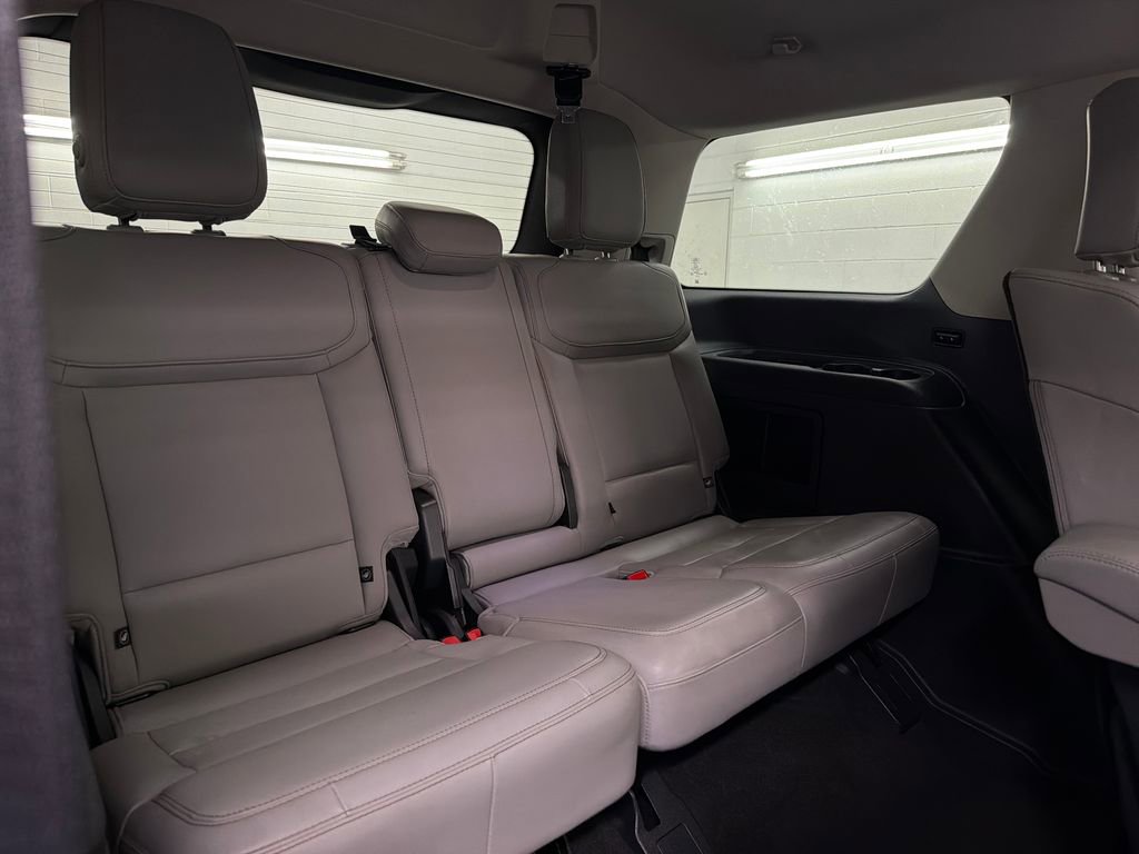 Certified 2025 Ford Expedition Active RWD image 34