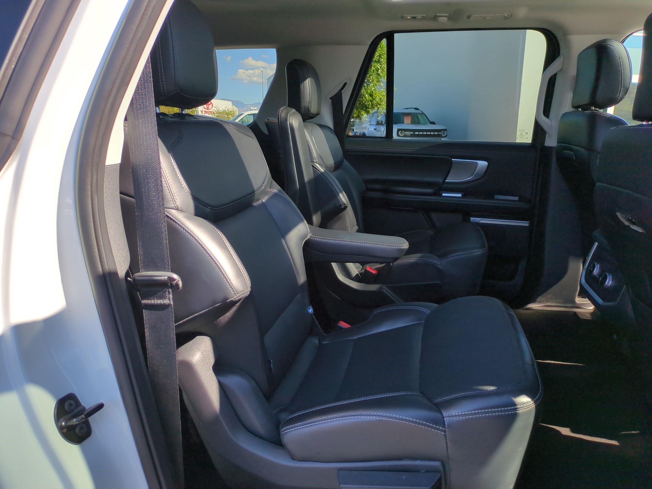 Certified 2025 Ford Expedition Max Platinum AWD/4WD image 33