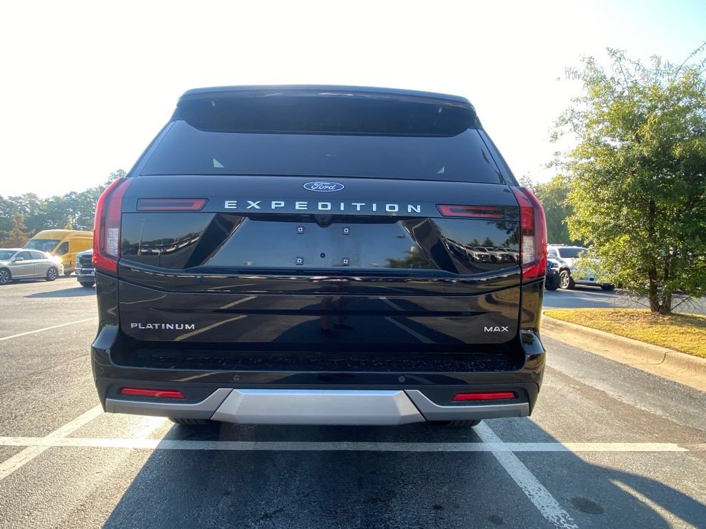 Certified 2025 Ford Expedition Max Platinum AWD/4WD image 6
