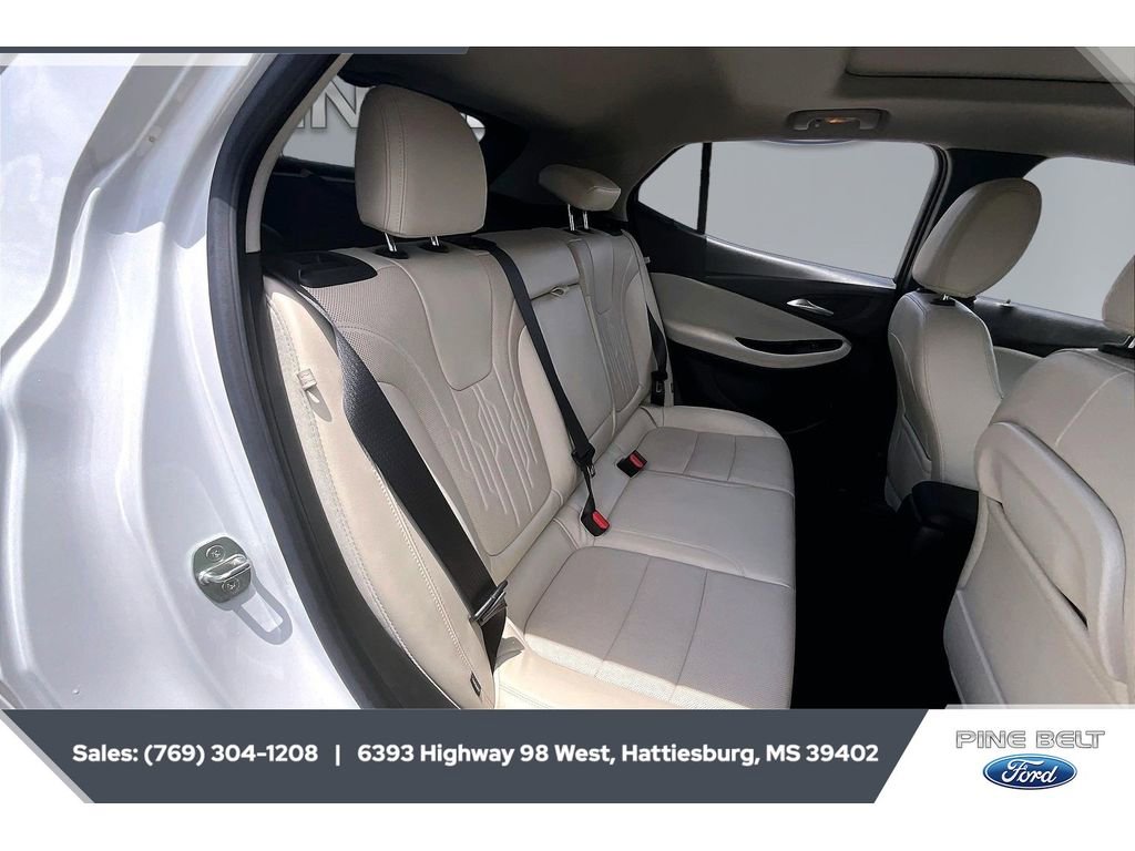 Used 2024 Buick Encore GX Avenir w/ Avenir Technology Package FWD image 20