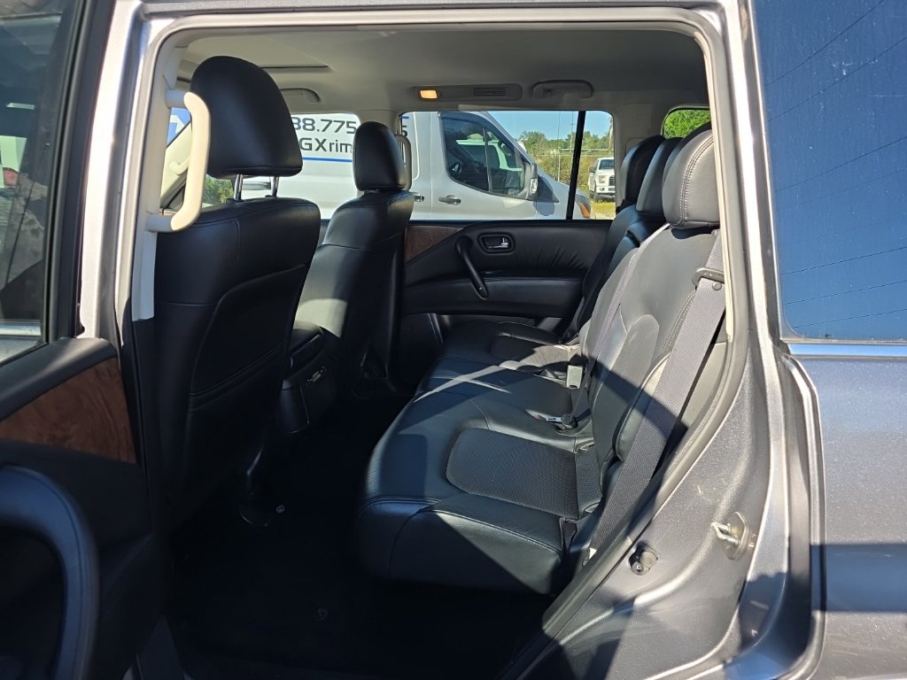Used 2023 Nissan Armada SL AWD/4WD image 5