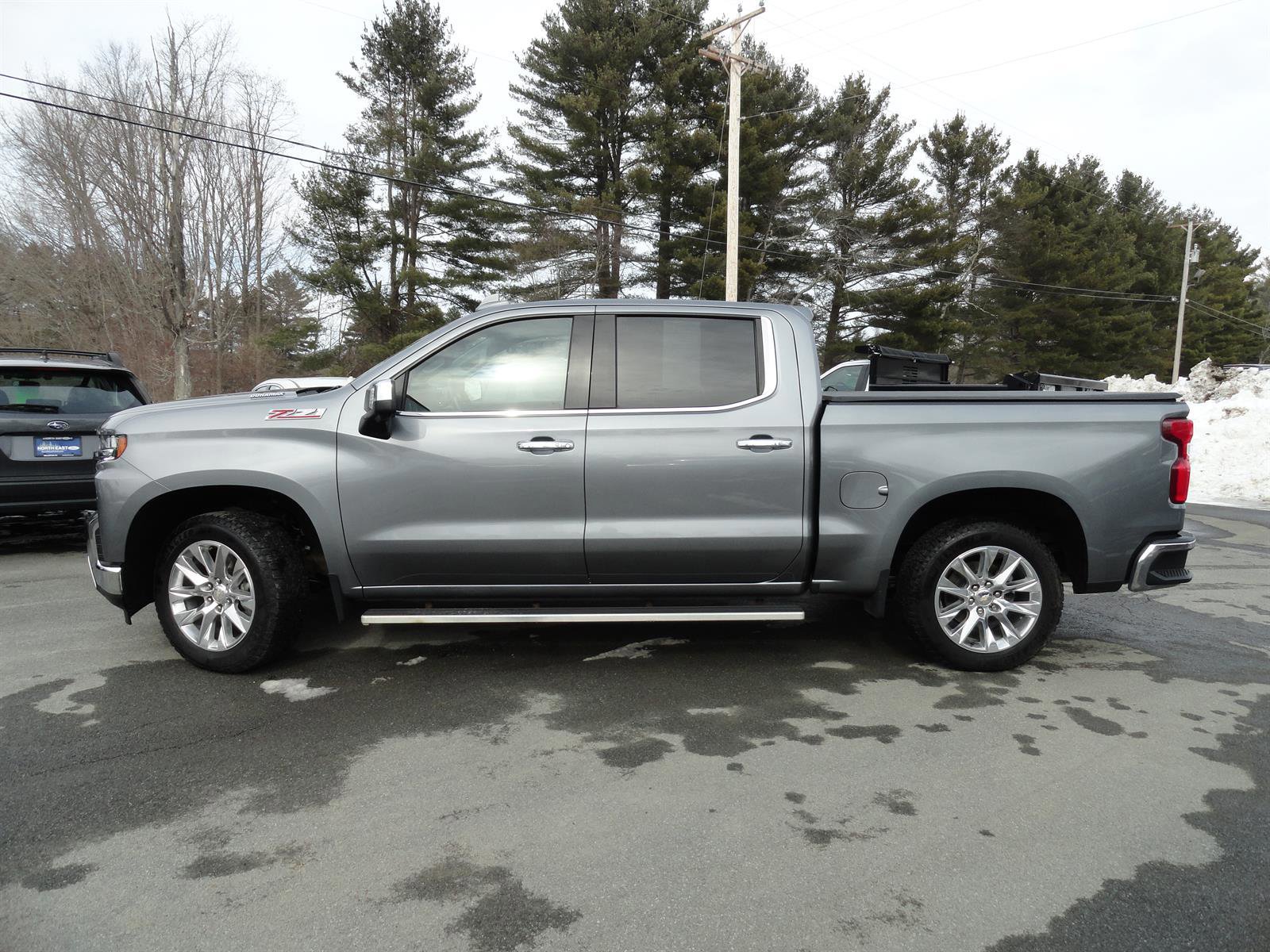 Used 2022 Chevrolet Silverado 1500 LTZ w/ LTZ Premium Package image 2
