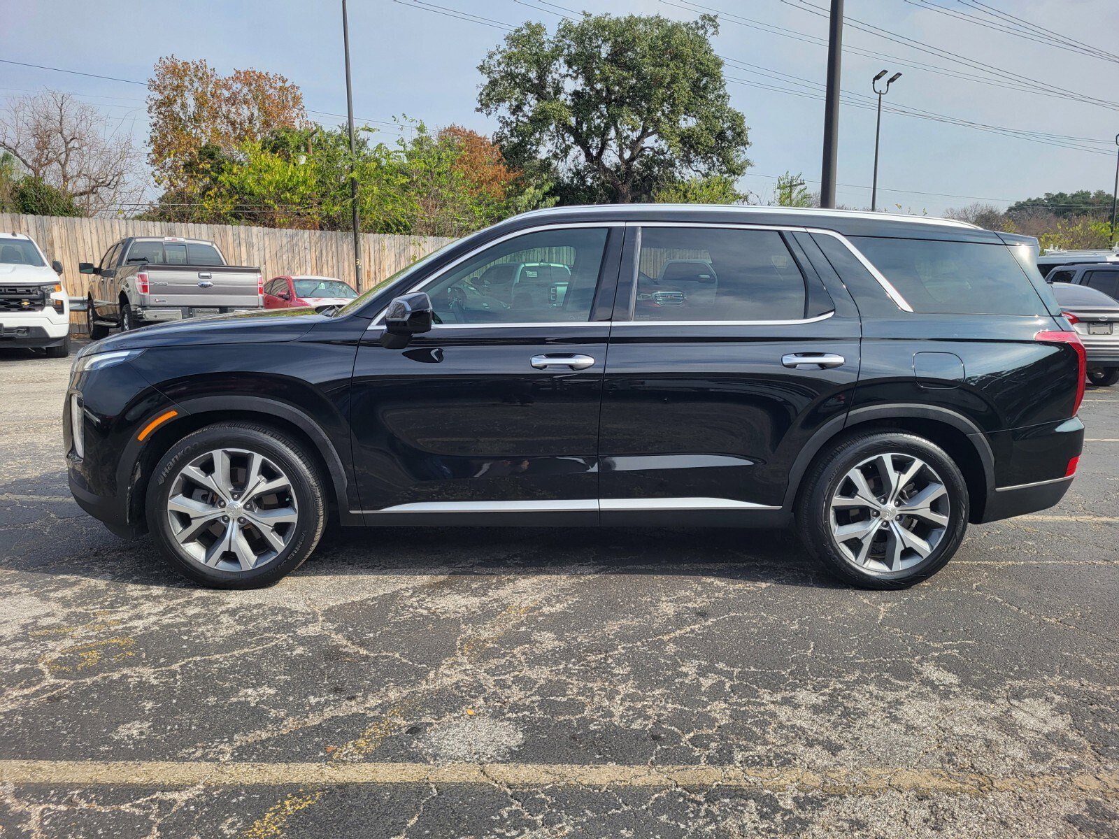 Used 2022 Hyundai Palisade SEL w/ 8P Bench Seat Package image 6