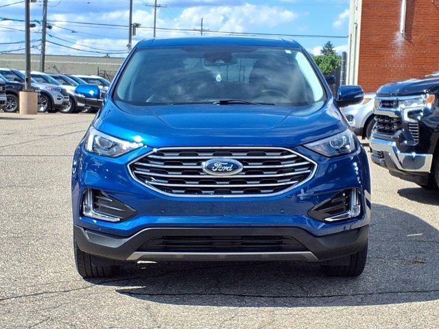 Certified 2023 Ford Edge Titanium AWD/4WD image 25