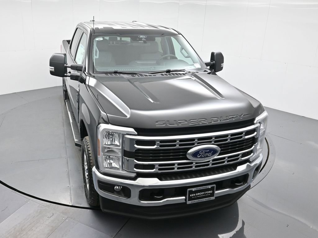 Certified 2024 Ford F250 XLT w/ FX4 Off-Road Package image 40