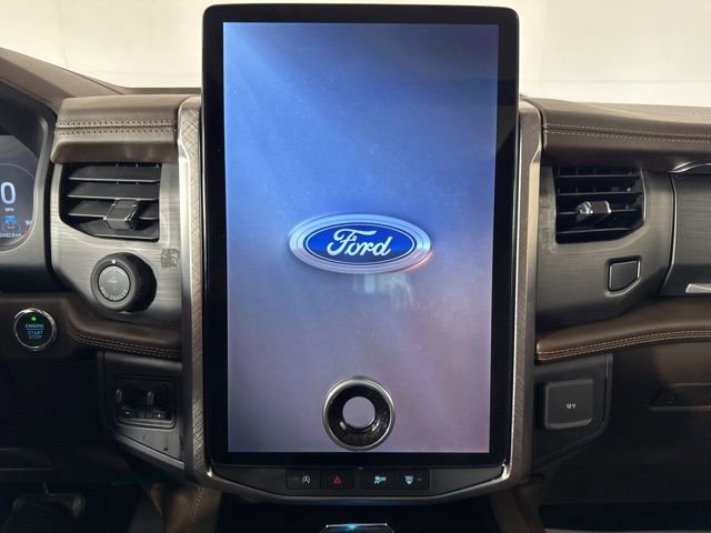 Certified 2024 Ford Expedition Max King Ranch AWD/4WD image 17