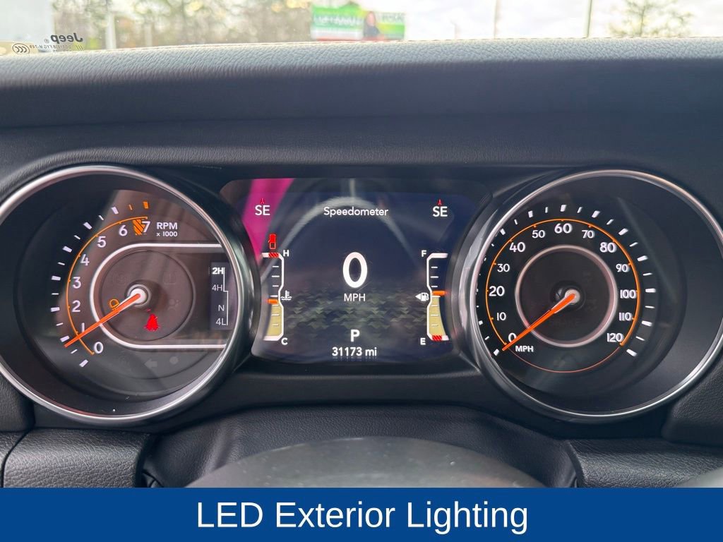 Used 2022 Jeep Gladiator Overland image 15