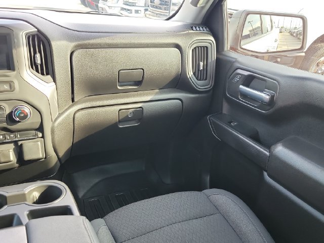 Used 2026 Chevrolet Silverado 1500 Custom RWD image 23