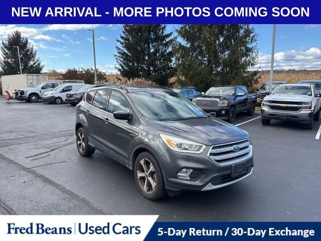 Certified 2017 Ford Escape SE w/ Equipment Group 201A