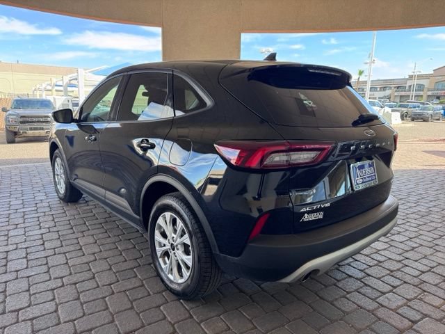 Certified 2025 Ford Escape Active AWD/4WD image 3