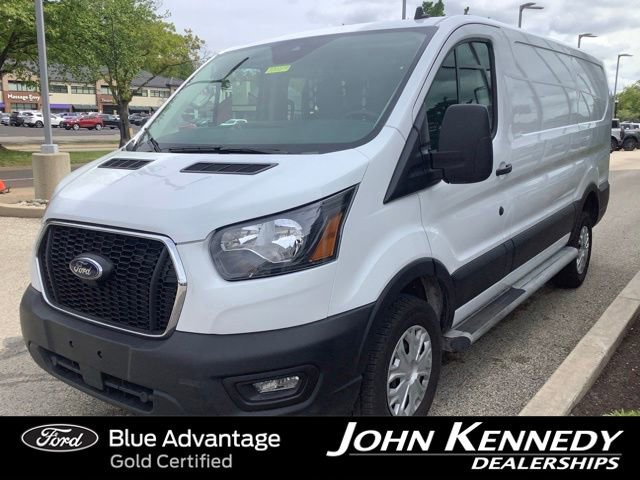 Certified 2025 Ford Transit 250 Low Roof w/ Exterior Upgrade Package RWD image 5