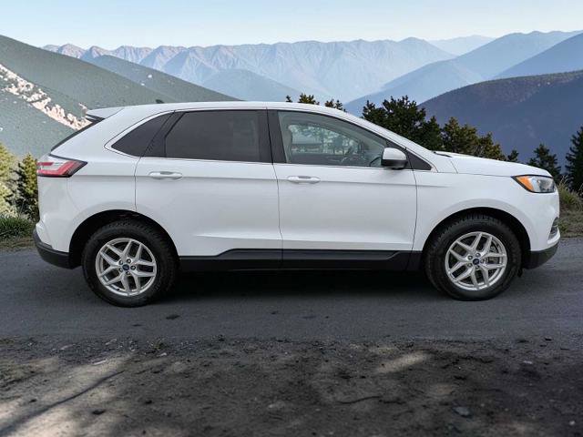 Certified 2022 Ford Edge SEL w/ Convenience Package image 7