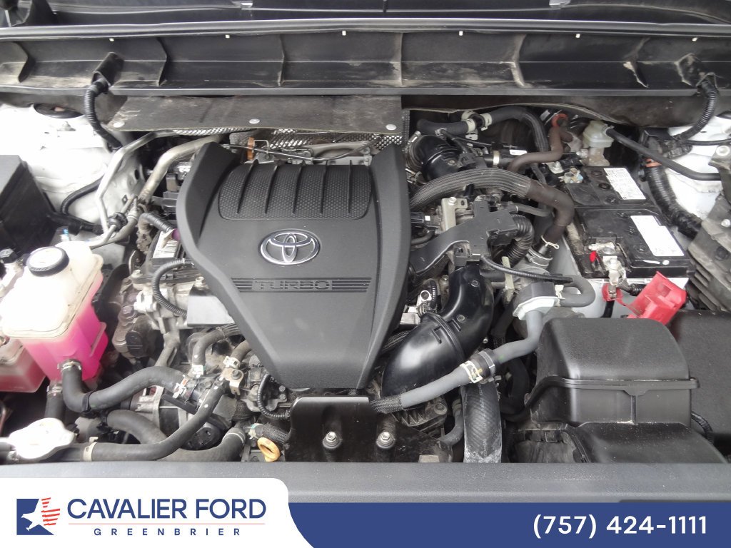 Used 2023 Toyota Highlander XLE FWD image 40