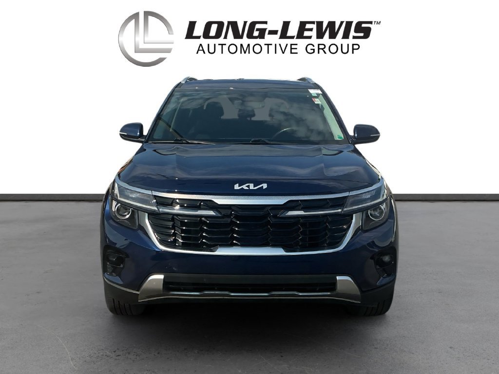 Used 2024 Kia Seltos EX FWD image 11