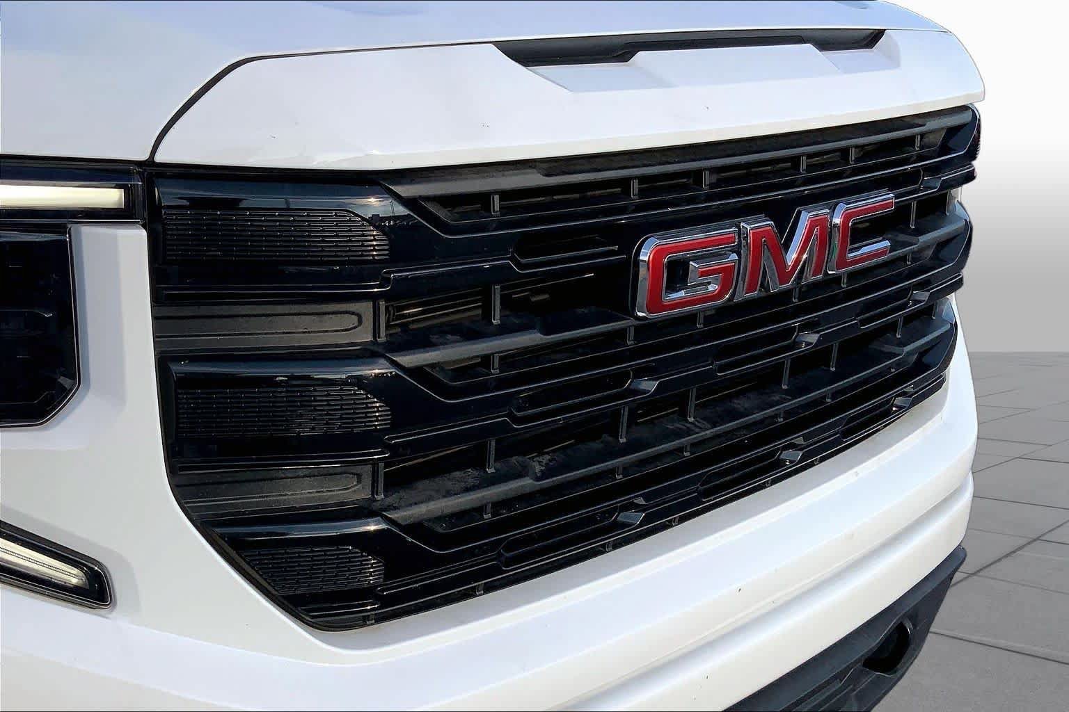 Used 2023 GMC Sierra 1500 Elevation AWD/4WD image 28