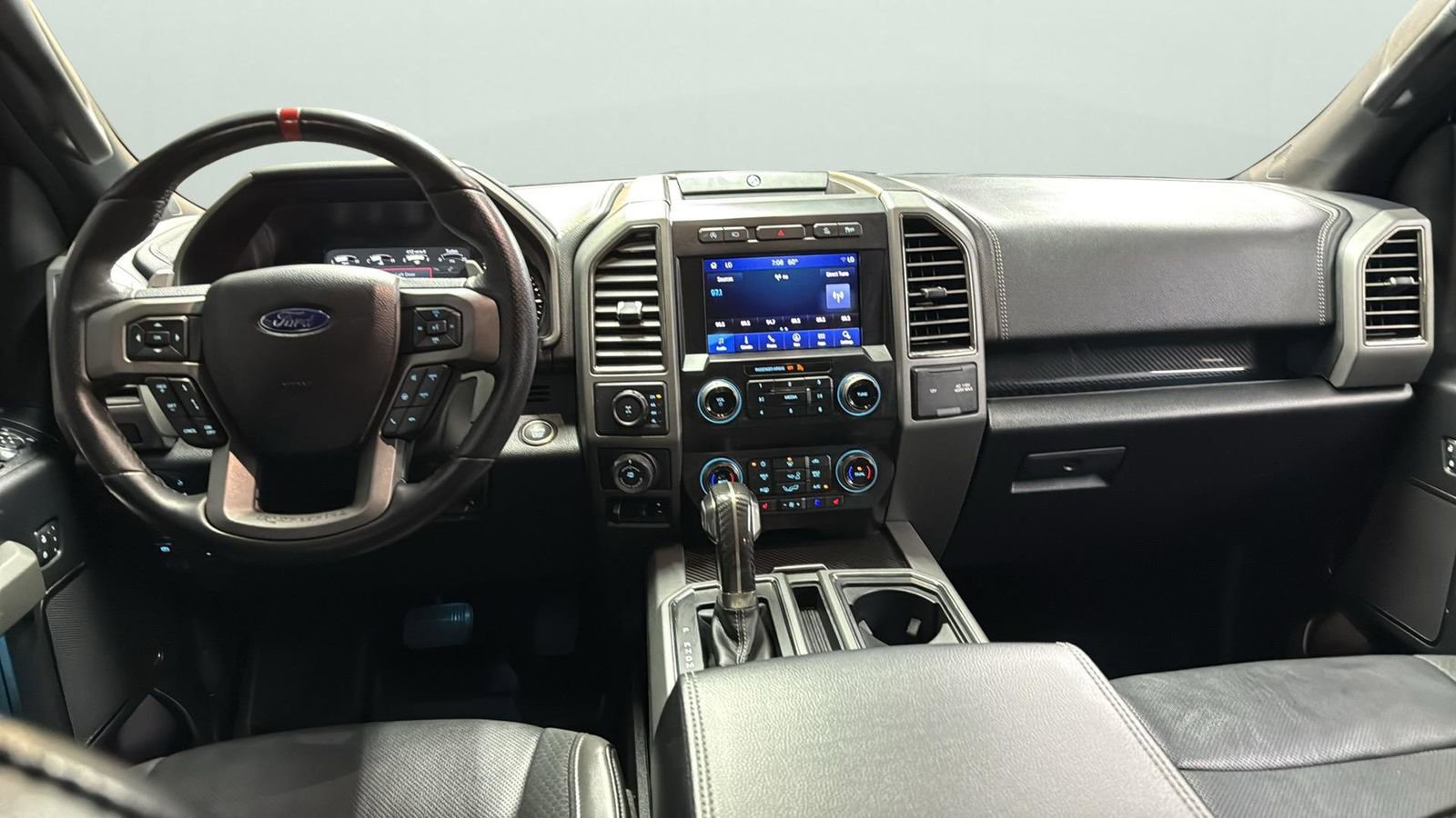 Certified 2020 Ford F150 Raptor w/ Equipment Group 802A Luxury image 22