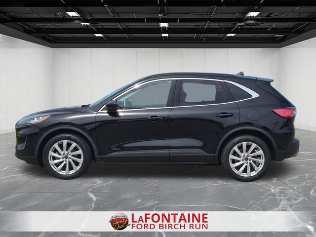 Certified 2022 Ford Escape Titanium w/ Titanium Elite Package AWD/4WD image 2