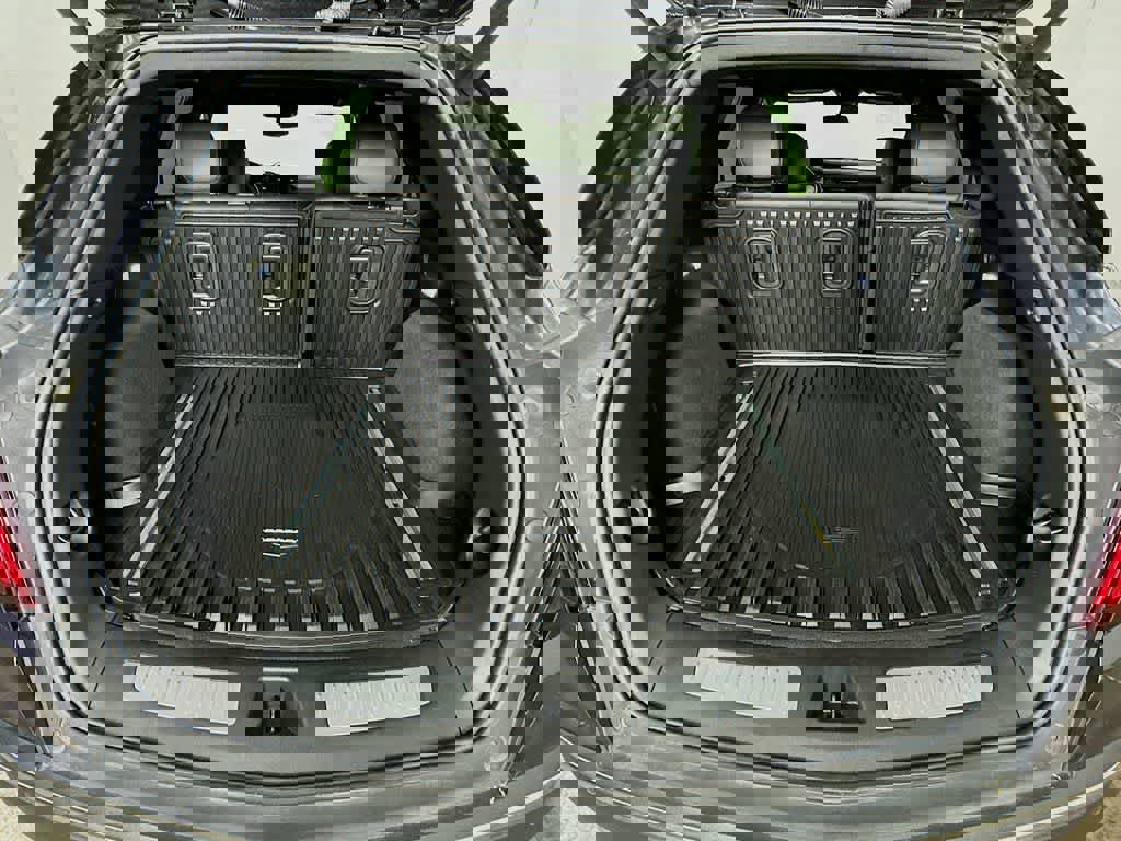 Used 2023 Cadillac XT5 Premium Luxury image 30