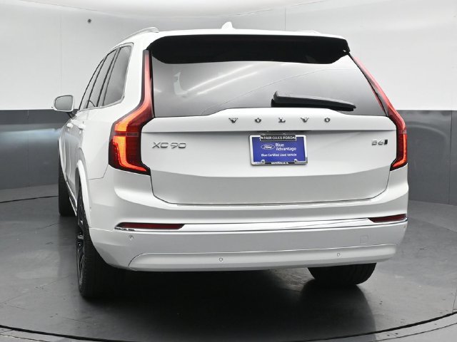 Used 2025 Volvo XC90 B6 Plus w/ Protection Package Premier AWD/4WD image 2