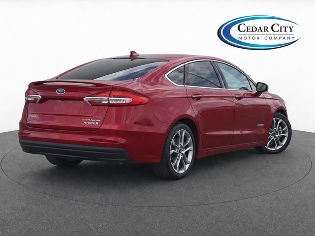 Certified 2019 Ford Fusion Titanium FWD image 3