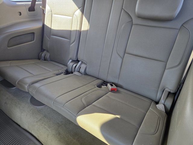 Used 2017 Chevrolet Suburban Premier image 29