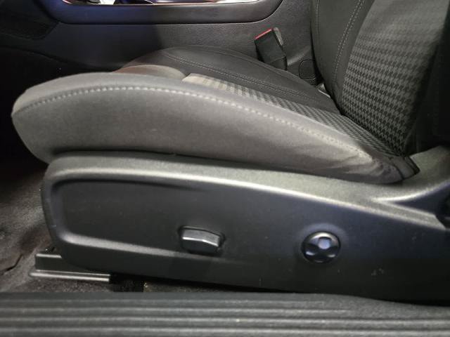 Used 2019 Dodge Challenger SXT AWD/4WD image 20