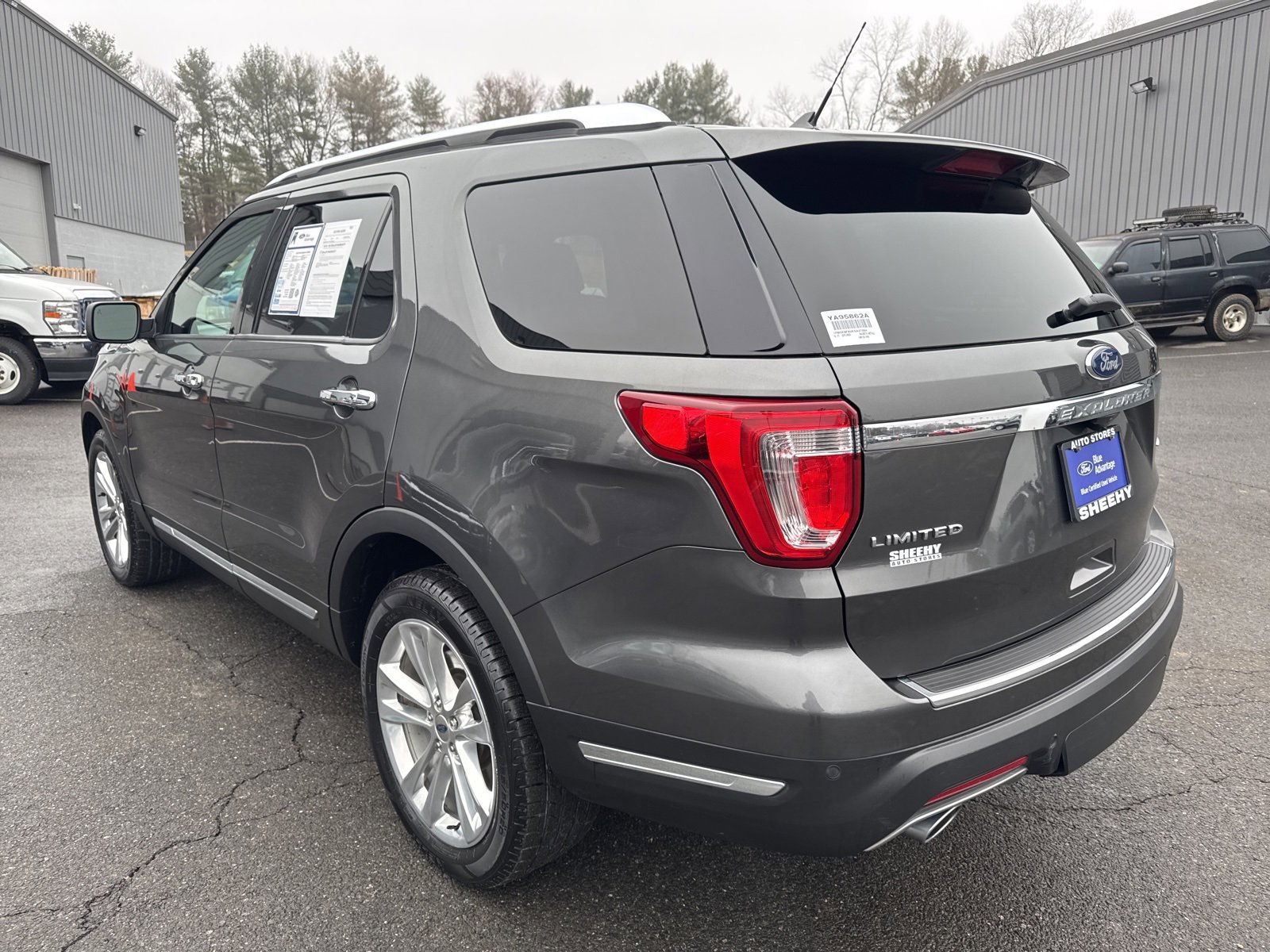 Certified 2019 Ford Explorer Limited w/ Ford Safe & Smart Package image 10