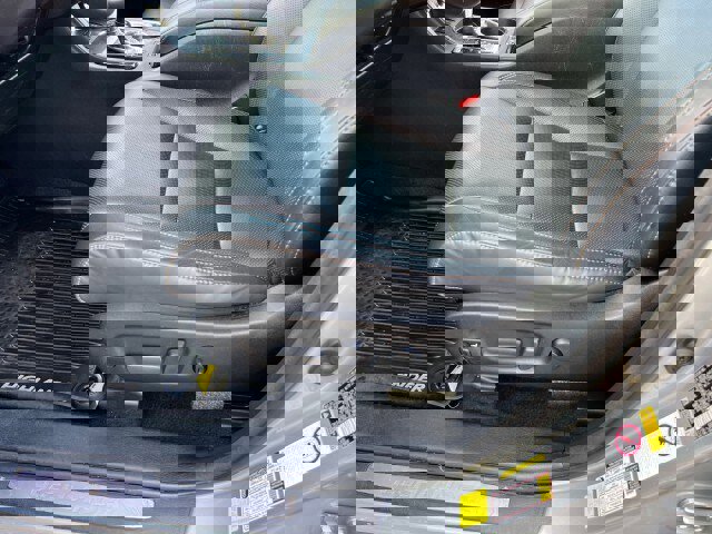 Used 2018 Toyota Highlander Limited image 9