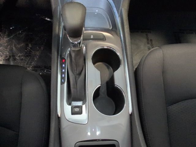 Used 2022 Chevrolet Malibu LT FWD image 25