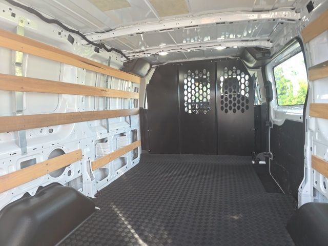 Certified 2025 Ford Transit 250 Low Roof w/ Exterior Upgrade Package RWD image 6