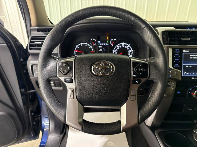 Used 2021 Toyota 4Runner SR5 Premium w/ Moonroof Package AWD/4WD image 3